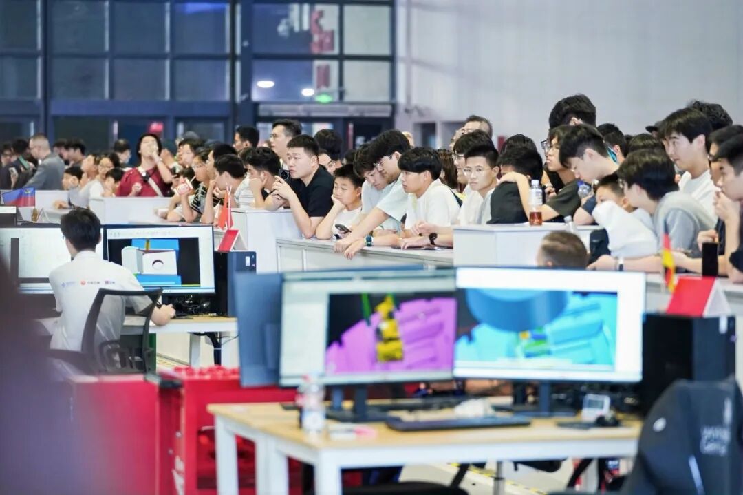 祝贺中国选手勇夺世赛数控车、数控铣双冠！Mastercam 与青年技能人才共赴制造未来