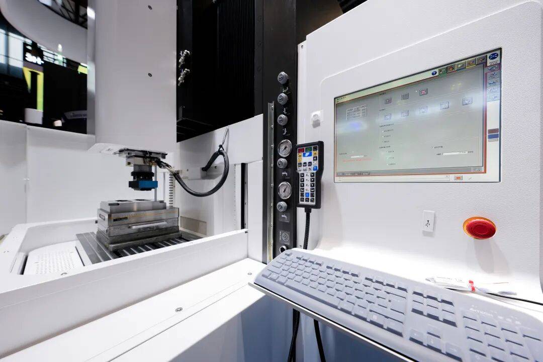 UNITED MACHINING SOLUTIONS亮相DMC2026,模具智造解决方案引关注